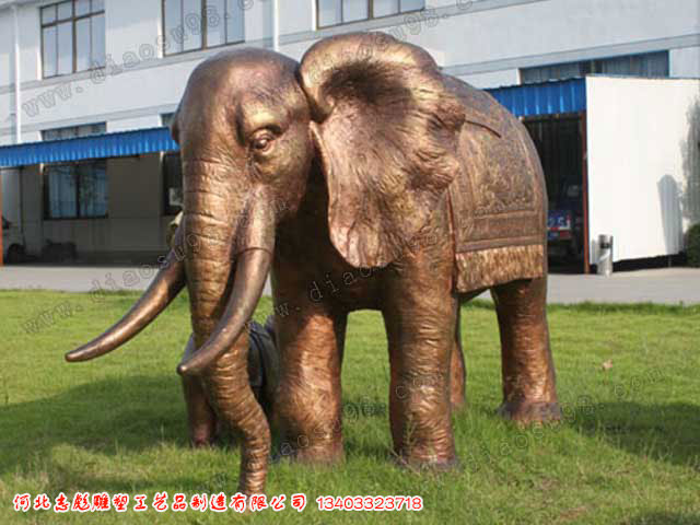 铜大象雕塑